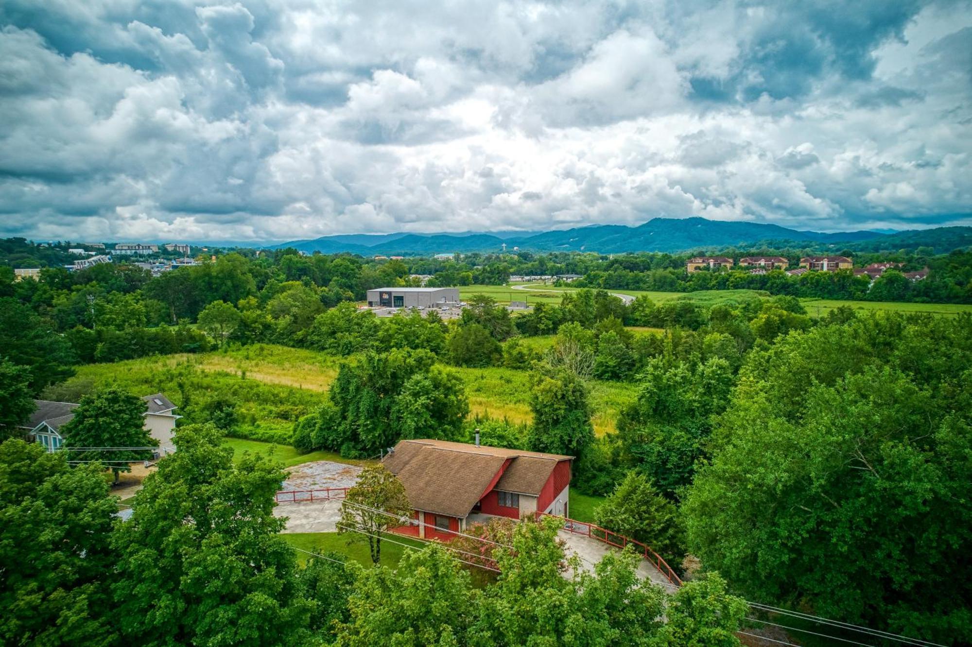Apple Valley Hideaway, 1089 Of Free Attraction Tickets For Each Paid Day, Dollywood And More! Pigeon Forge Exterior foto